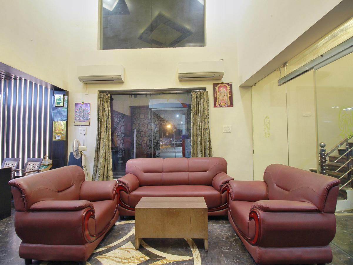 Oyo 11489 Pkn Classic Regency Madurai Ngoại thất bức ảnh