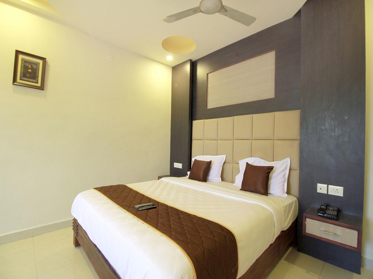 Oyo 11489 Pkn Classic Regency Madurai Ngoại thất bức ảnh